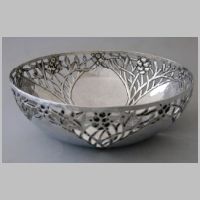 Ashbee, silver bowl, pierced with a design of fruiting branches, vandenbosch.co.uk.jpg